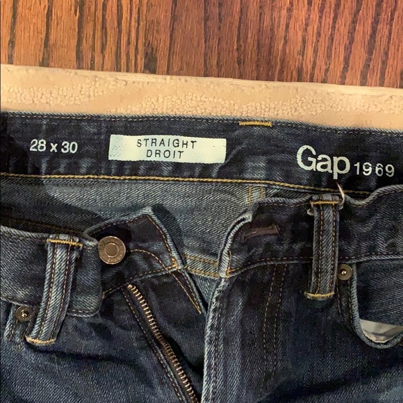 MENS REGULAR WASH GAP STRAIGHT JEANS - 28x30 - Picture 3 of 3